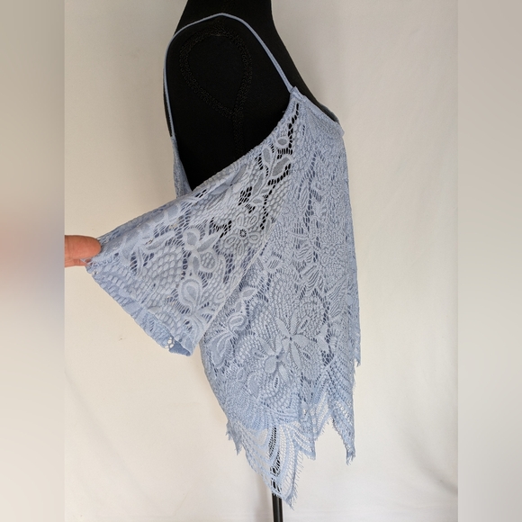 Alya Lacey Lavender Women's Blouse Sz L Top Off Shoulder Strappy B-3 - Picture 2 of 11